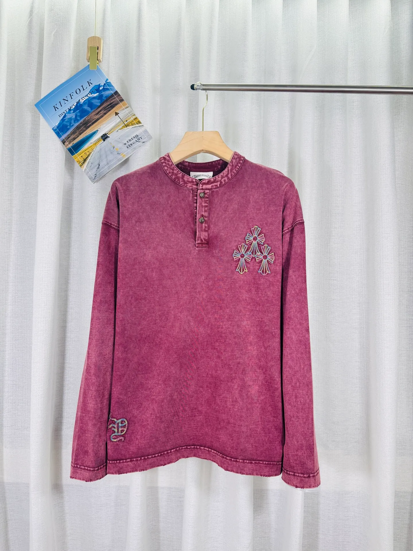 P260 ch high version Chrome Hearts 2025 new autumn and winter cross patch washed spray-painted long-sleeved T-shirt, fabric: 26 double yarns, 320 grams weight, Angra red thread weaving, heavy wash water➕fried color + spray-paint Printing process: colorful embroidery, secondary color spray-paint process Color: gray, red Size: S M L XL Style number: 5178